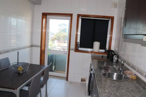 Apartamento T2 Venda em Carvalhosa,Paços de Ferreira