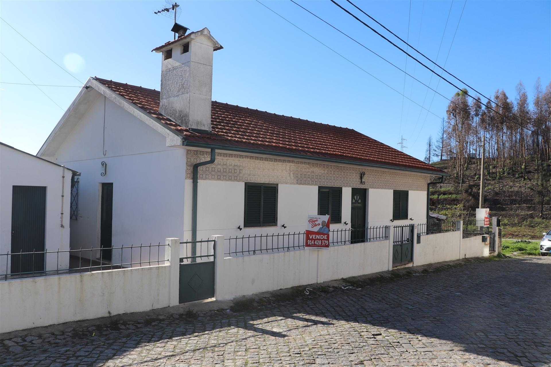 Moradia Isolada T3 Venda em Lustosa e Barrosas (Santo Estêvão),Lousada
