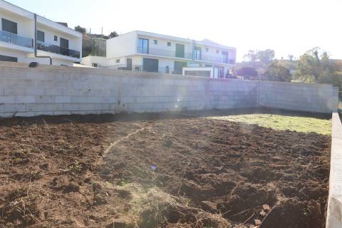 Moradia Geminada T2 Venda em Revinhade,Felgueiras