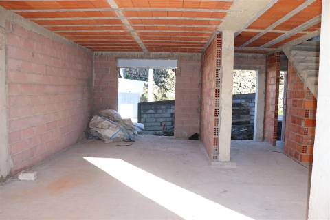 Moradia Geminada T2 Venda em Revinhade,Felgueiras