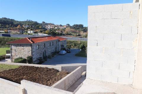 Moradia Geminada T2 Venda em Revinhade,Felgueiras