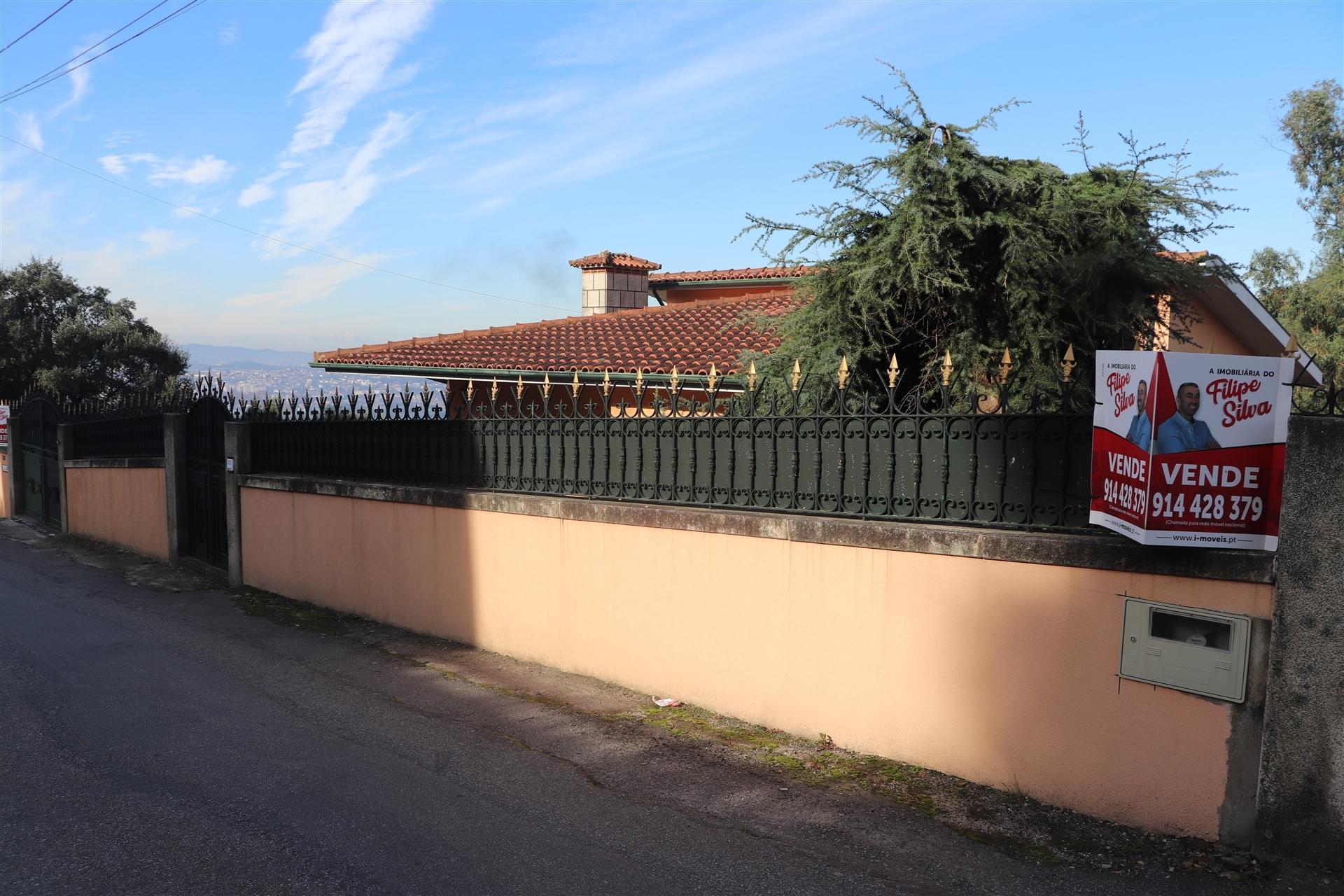 Moradia Isolada T3+2 Venda em Santo Tirso, Couto (Santa Cristina e São Miguel) e Burgães,Santo Tirso