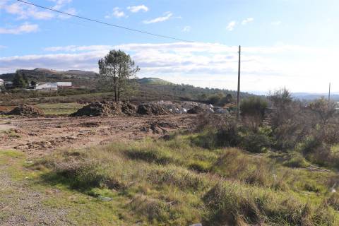 Lote de Terreno  Venda em Lustosa e Barrosas (Santo Estêvão),Lousada