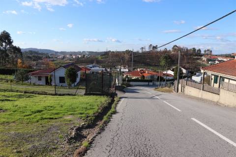 Lote de Terreno  Venda em Lustosa e Barrosas (Santo Estêvão),Lousada