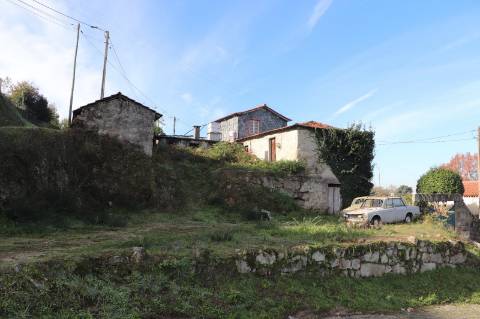 Moradia Isolada T2 Venda em Rebordões,Santo Tirso