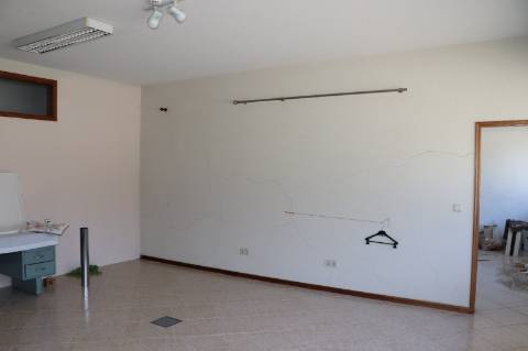 Fábrica/Indústria  Venda em Lustosa e Barrosas (Santo Estêvão),Lousada