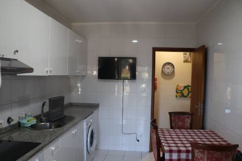 Apartamento T2 Venda em Lustosa e Barrosas (Santo Estêvão),Lousada