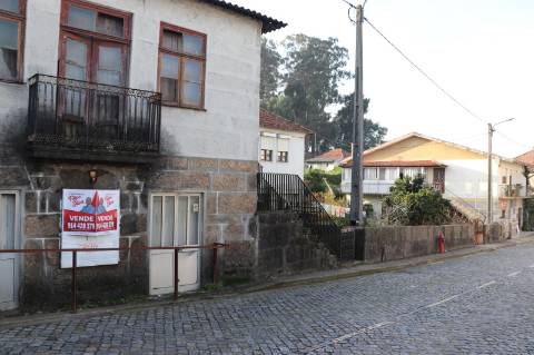 Moradia Isolada T3+3 Venda em Campo (São Martinho), São Salvador do Campo e Negrelos (São Mamede),Santo Tirso