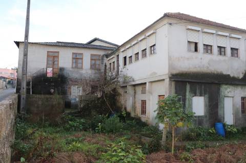 Moradia Isolada T3+3 Venda em Campo (São Martinho), São Salvador do Campo e Negrelos (São Mamede),Santo Tirso