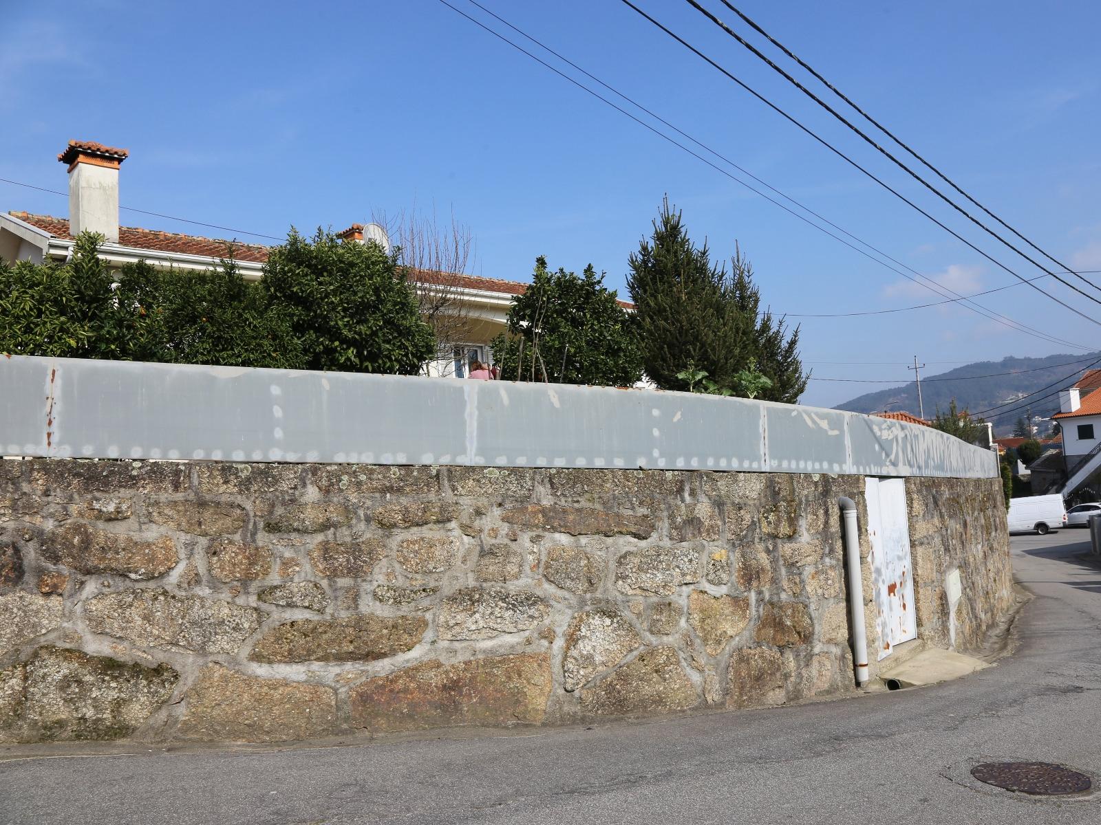 Moradia Isolada T2 Venda em Caldas de Vizela (São Miguel e São João),Vizela