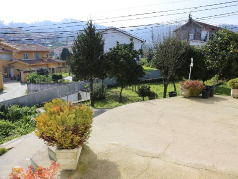 Moradia Isolada T2 Venda em Caldas de Vizela (São Miguel e São João),Vizela