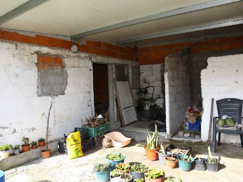 Moradia Isolada T2 Venda em Caldas de Vizela (São Miguel e São João),Vizela