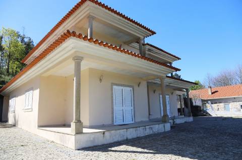 Moradia T4 Venda em Raimonda,Paços de Ferreira