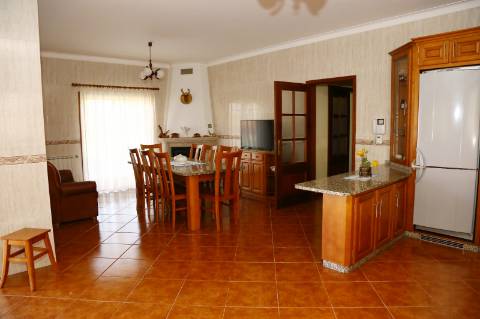 Moradia T4 Venda em Raimonda,Paços de Ferreira