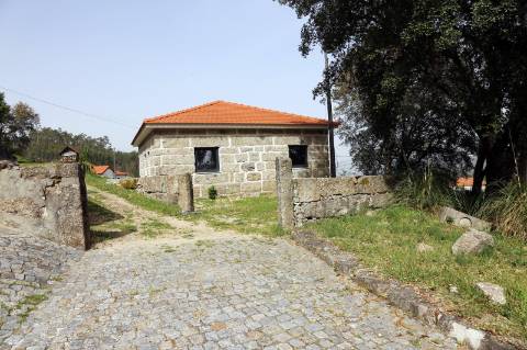 Moradia Isolada T2 Venda em Lustosa e Barrosas (Santo Estêvão),Lousada