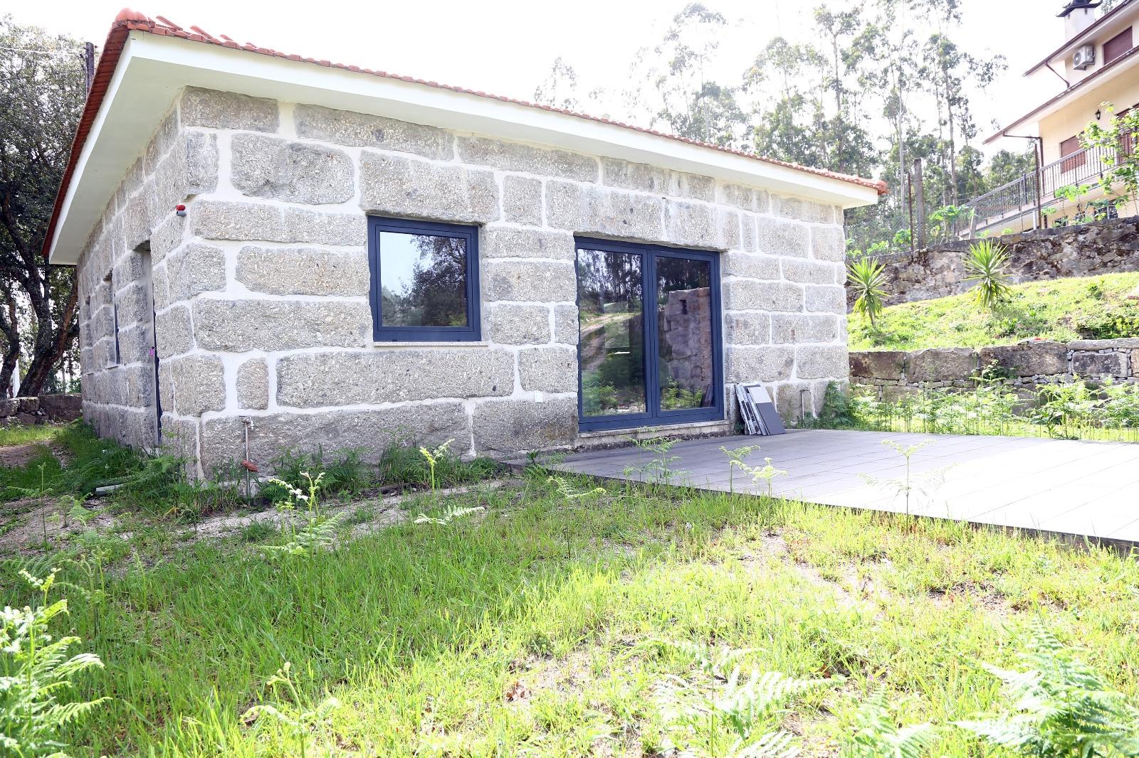 Moradia Isolada T2 Venda em Lustosa e Barrosas (Santo Estêvão),Lousada