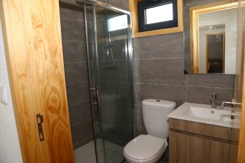 Moradia Isolada T2 Venda em Lustosa e Barrosas (Santo Estêvão),Lousada