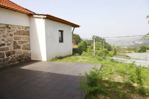 Moradia Isolada T2 Venda em Lustosa e Barrosas (Santo Estêvão),Lousada