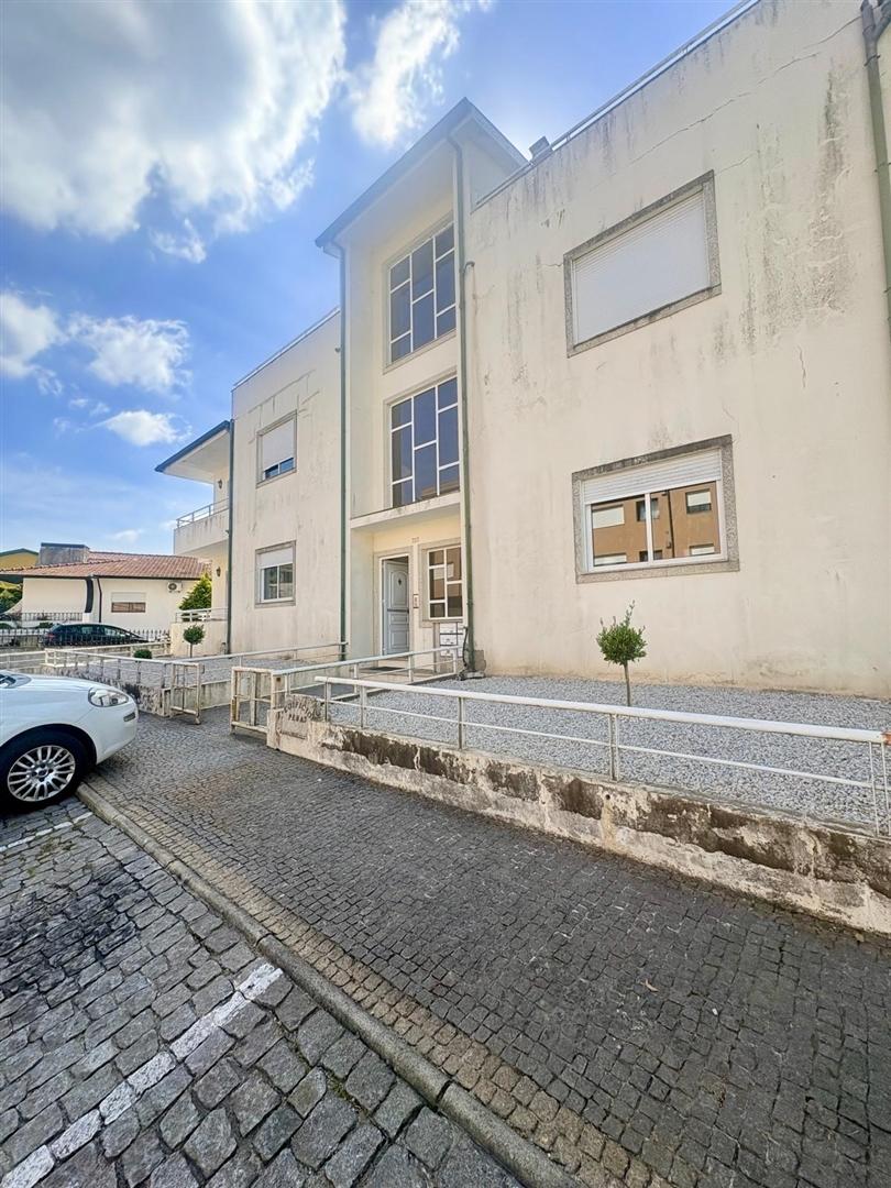 Apartamento T3 Venda em Lustosa e Barrosas (Santo Estêvão),Lousada