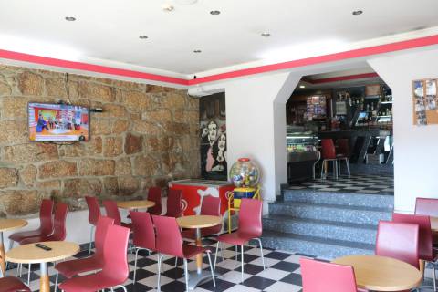 Café  Venda em Lustosa e Barrosas (Santo Estêvão),Lousada