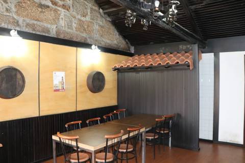 Café  Venda em Lustosa e Barrosas (Santo Estêvão),Lousada