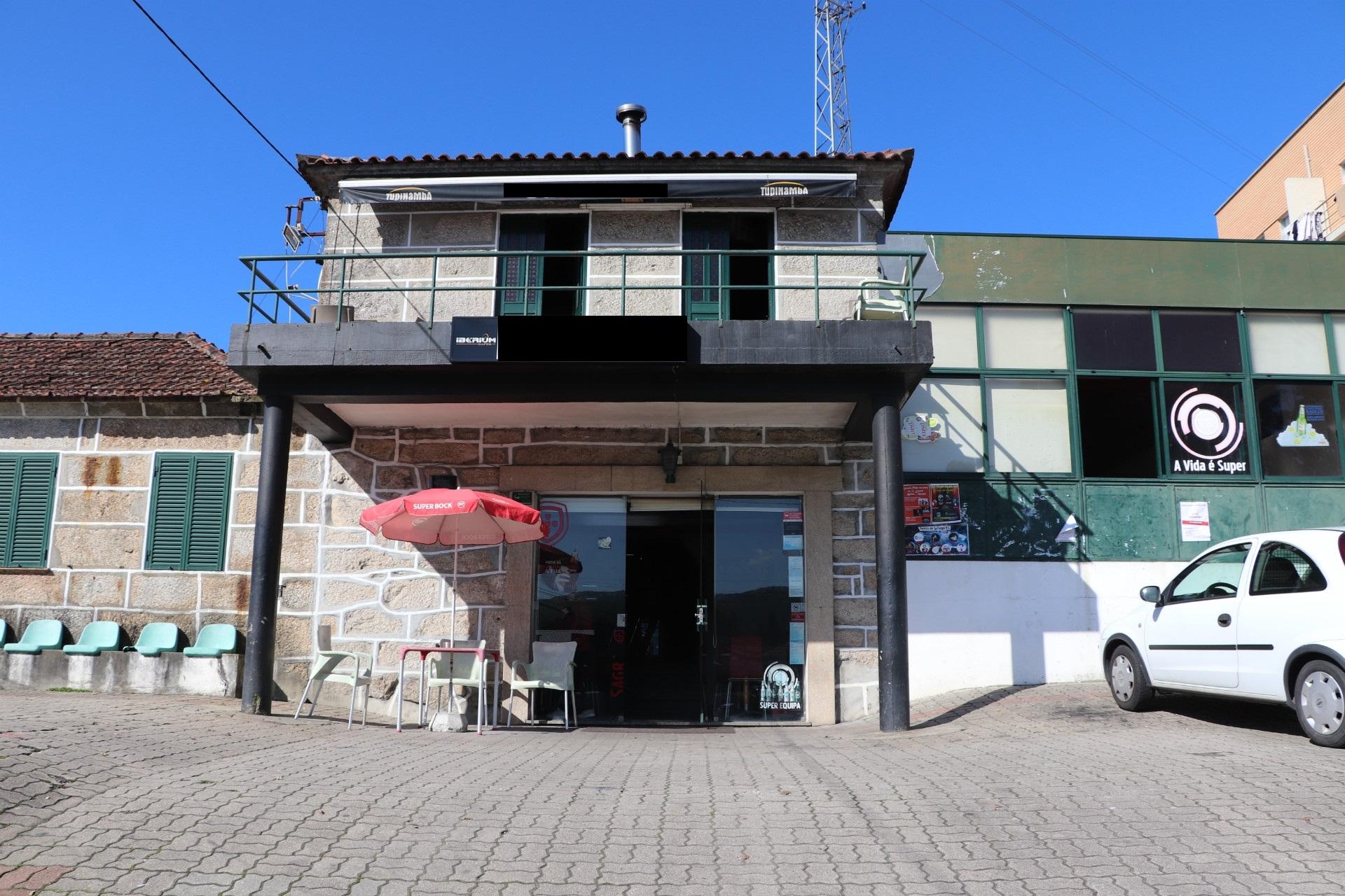 Café  Venda em Lustosa e Barrosas (Santo Estêvão),Lousada