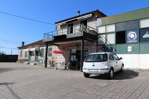Café  Venda em Lustosa e Barrosas (Santo Estêvão),Lousada