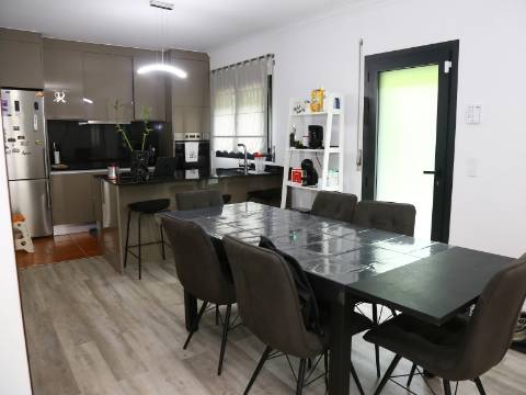 Moradia T3+2 Venda em Vilarinho,Santo Tirso
