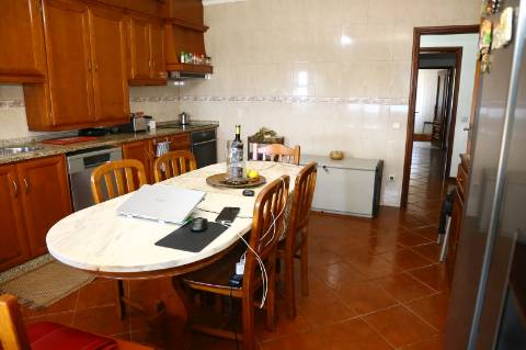 Apartamento T2 Venda em Lustosa e Barrosas (Santo Estêvão),Lousada
