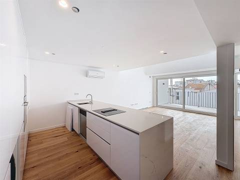 Apartamento T1+1 no centro da cidade