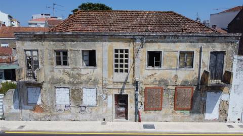 Edifício Habitacional – Projeto Aprovado para 4 Fogos