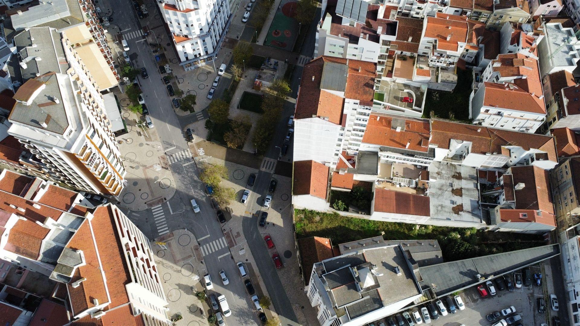 Lote urbano com PIP aprovado – Prédio de 10 apartamentos e loja