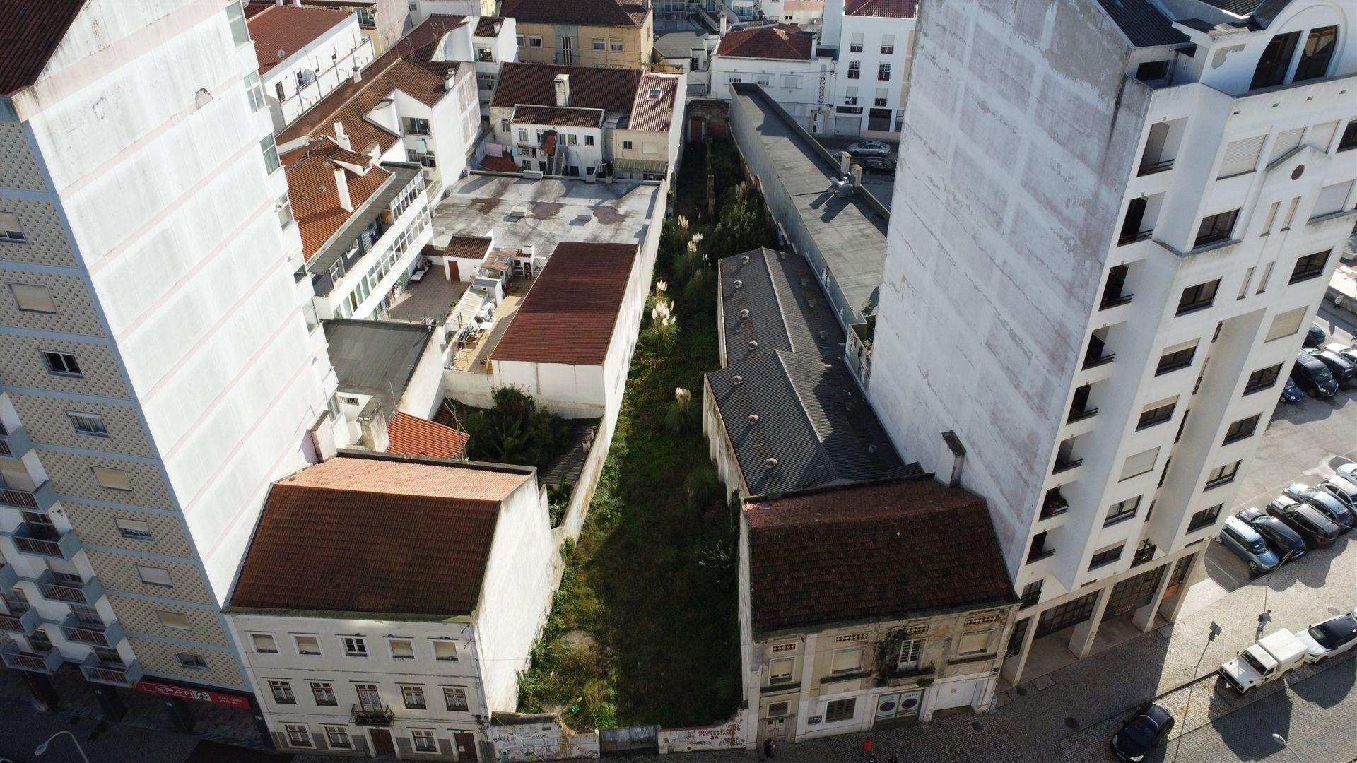 Lote urbano com PIP aprovado – Prédio de 10 apartamentos e loja