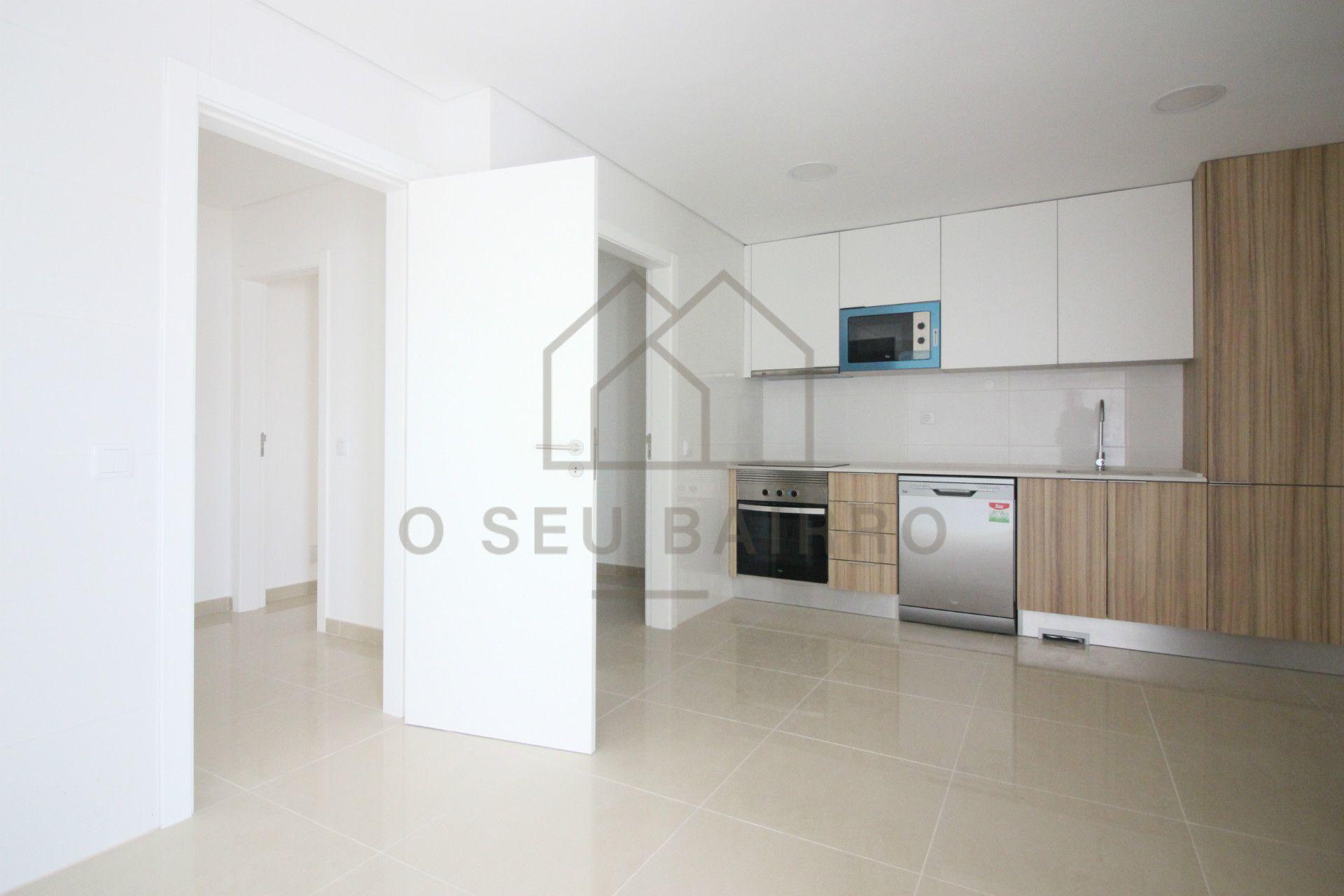 Apartamento T3 com sótão