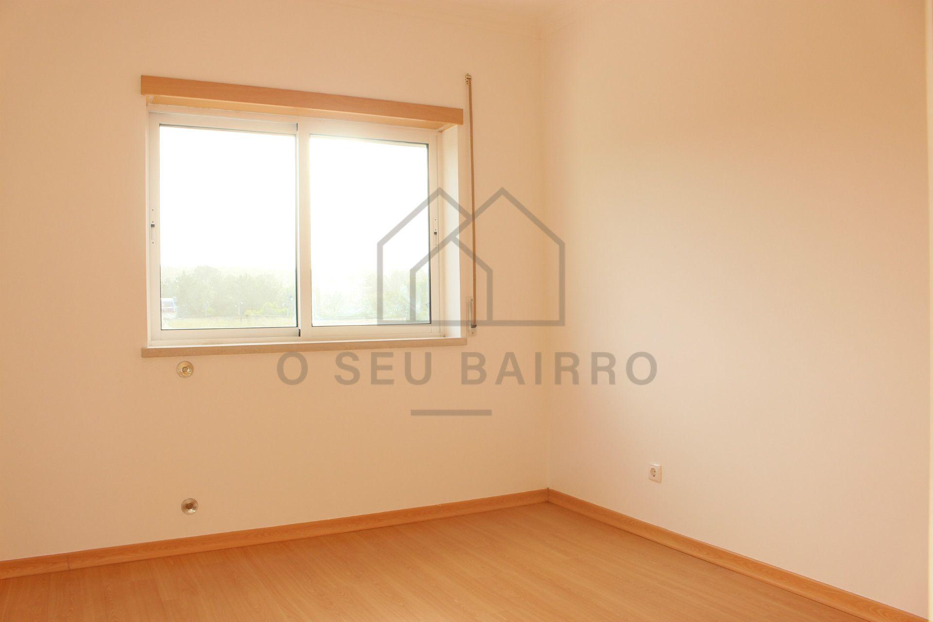 Apartamento T3 Arrendamento em Caldas da Rainha - Santo Onofre e Serra do Bouro,Caldas da Rainha