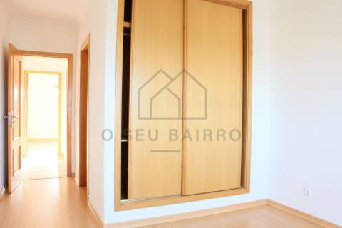 Apartamento T3 Arrendamento em Caldas da Rainha - Santo Onofre e Serra do Bouro,Caldas da Rainha