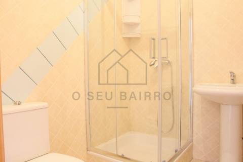 Apartamento T3 Arrendamento em Caldas da Rainha - Santo Onofre e Serra do Bouro,Caldas da Rainha