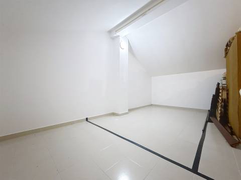 Apartamento T3 Arrendamento em Caldas da Rainha - Santo Onofre e Serra do Bouro,Caldas da Rainha