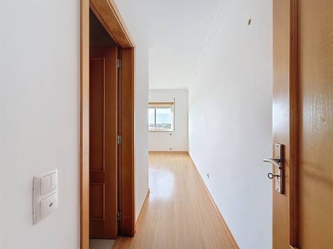 Apartamento T3 Arrendamento em Caldas da Rainha - Santo Onofre e Serra do Bouro,Caldas da Rainha