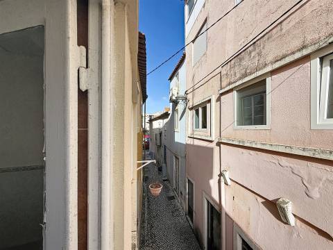 Comércio para conversão em habitação – Zona Histórica