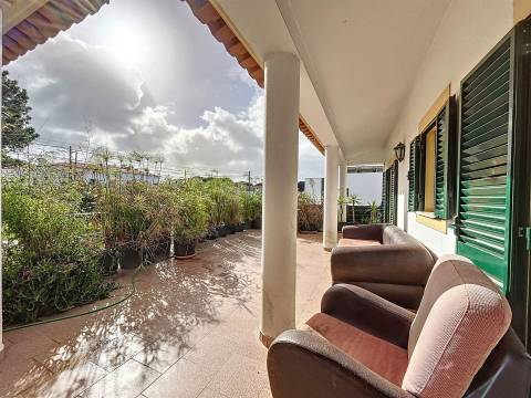 Moradia T4 Arrendamento em Nadadouro,Caldas da Rainha