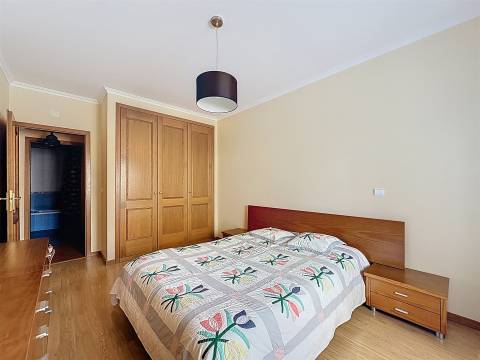 Apartamento T3 Venda em Caldas da Rainha - Santo Onofre e Serra do Bouro,Caldas da Rainha