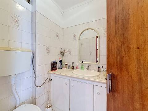 Moradia T4 Venda em Tornada e Salir do Porto,Caldas da Rainha