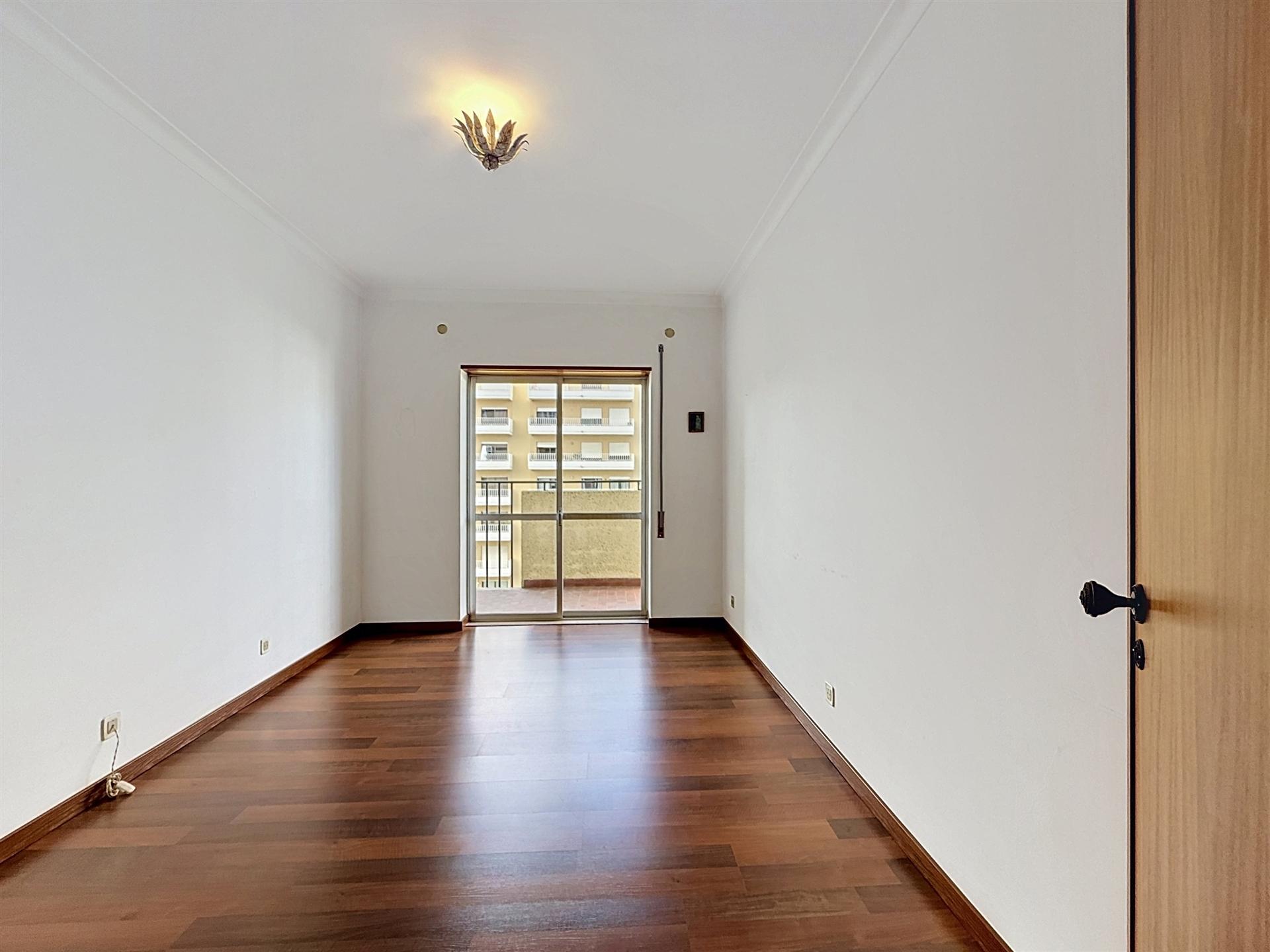 Apartamento T2 Venda em Leiria, Pousos, Barreira e Cortes,Leiria