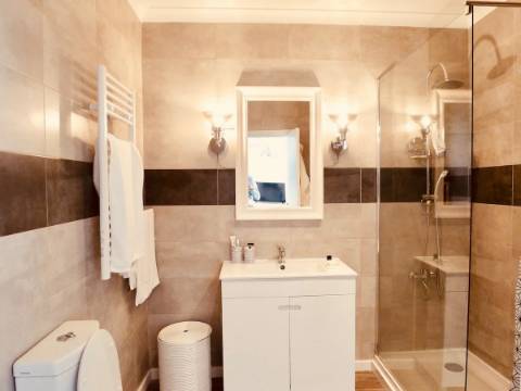 Apartamento T2 VENDA com vista para o mar Sky & Sea - Jacuzzi Terraço – Setúbal - Portugal, equipado