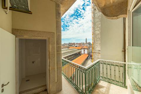 Apartamento T0+1 Venda em Cedofeita, Santo Ildefonso, Sé, Miragaia, São Nicolau e Vitória,Porto