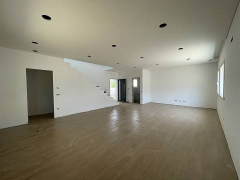 Moradia Geminada T3 Venda em São Roque,Oliveira de Azeméis