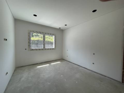 Moradia Geminada T3 Venda em São Roque,Oliveira de Azeméis