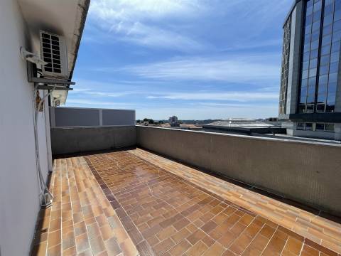 Apartamento T2 Venda em Oliveira de Azeméis, Santiago de Riba-Ul, Ul, Macinhata da Seixa e Madail,Oliveira de Azeméis