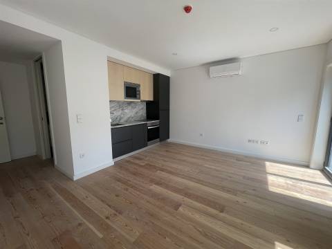 Apartamento T0 Venda em Bonfim,Porto
